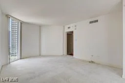 2877 Paradise, Las Vegas, NV 89109
