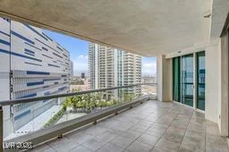 2877 Paradise, Las Vegas, NV 89109