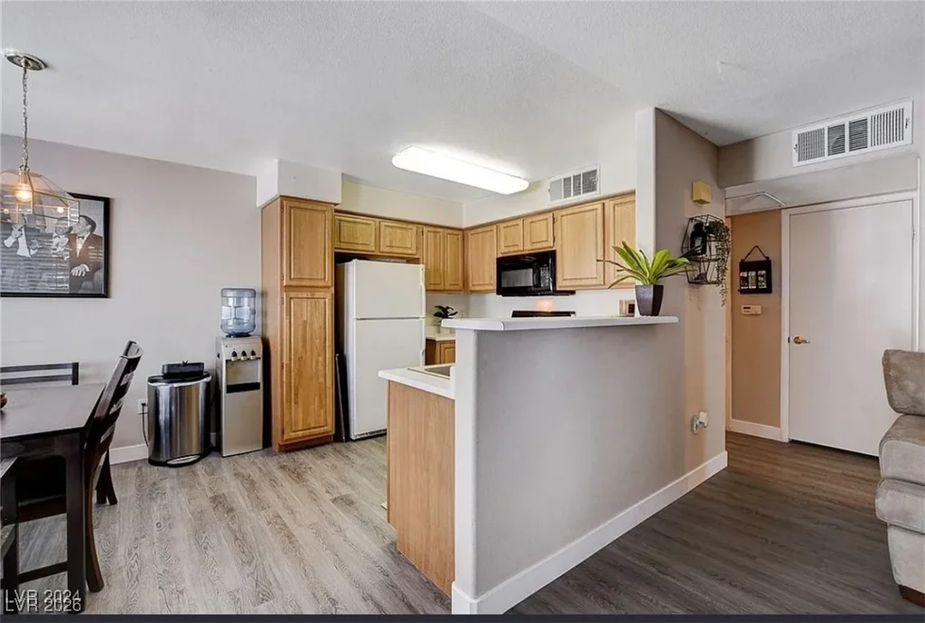 5710 Tropicana, Las Vegas, NV 89122