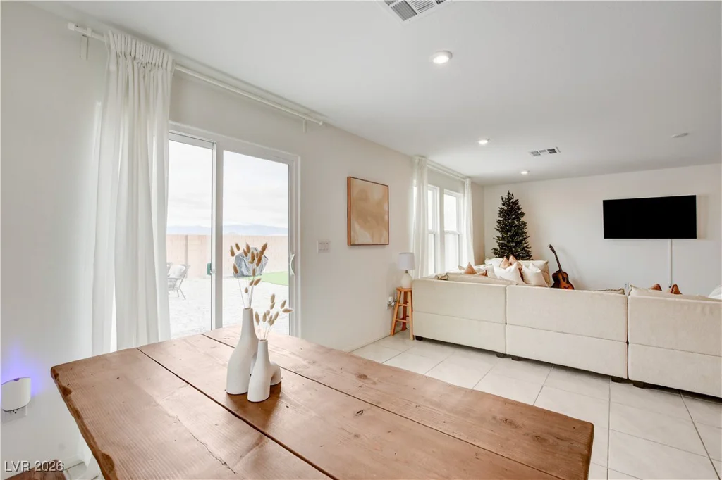 334 Bridal Veil Falls, Indian Springs, NV 89018