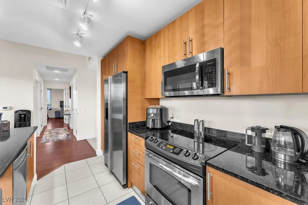 200 Sahara, Las Vegas, NV 89102