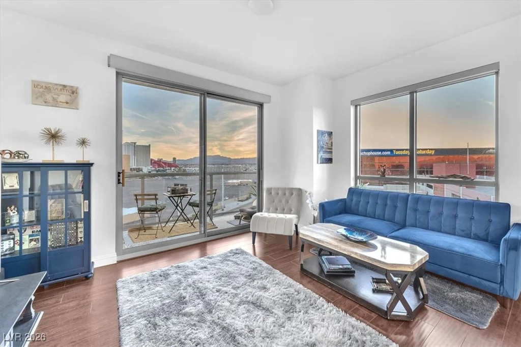 200 Sahara, Las Vegas, NV 89102