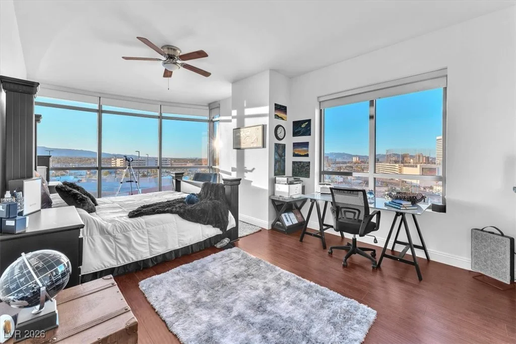 200 Sahara, Las Vegas, NV 89102
