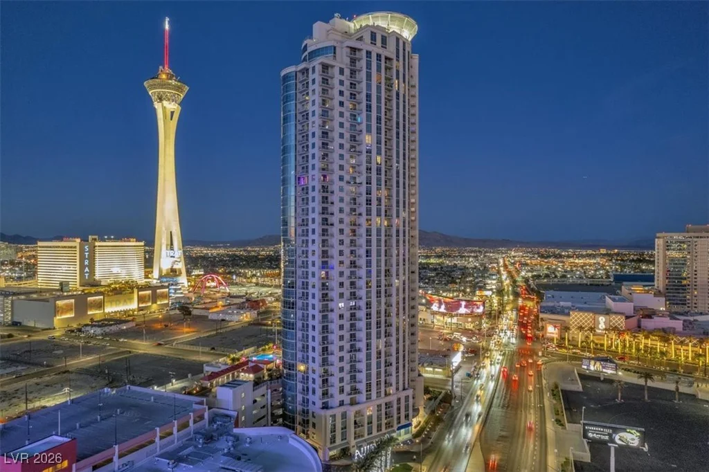 200 Sahara, Las Vegas, NV 89102