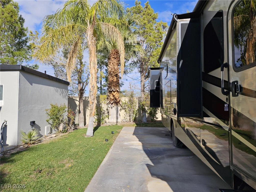 8175 Arville, Las Vegas, NV 89139