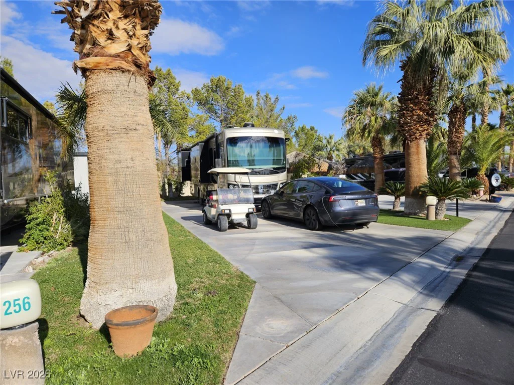 8175 Arville, Las Vegas, NV 89139