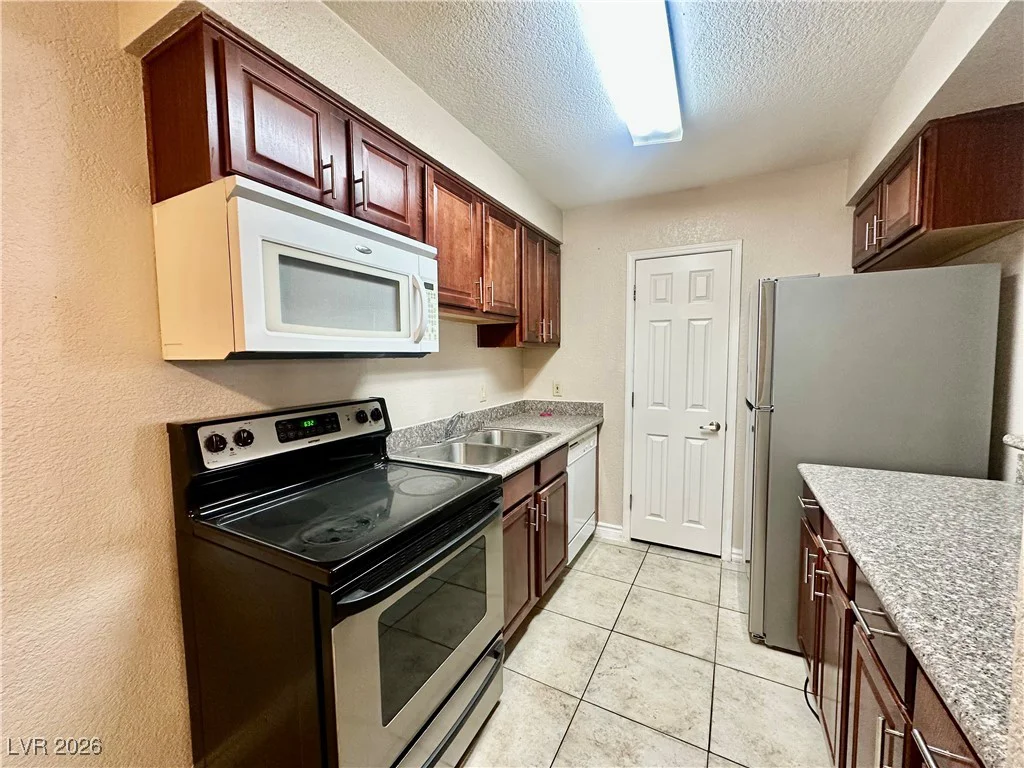 2606 Durango, Las Vegas, NV 89117