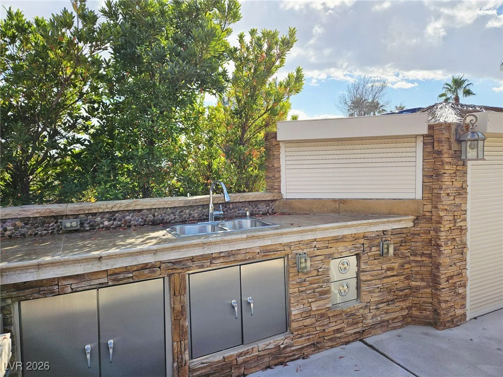 8175 Arville, Las Vegas, NV 89139