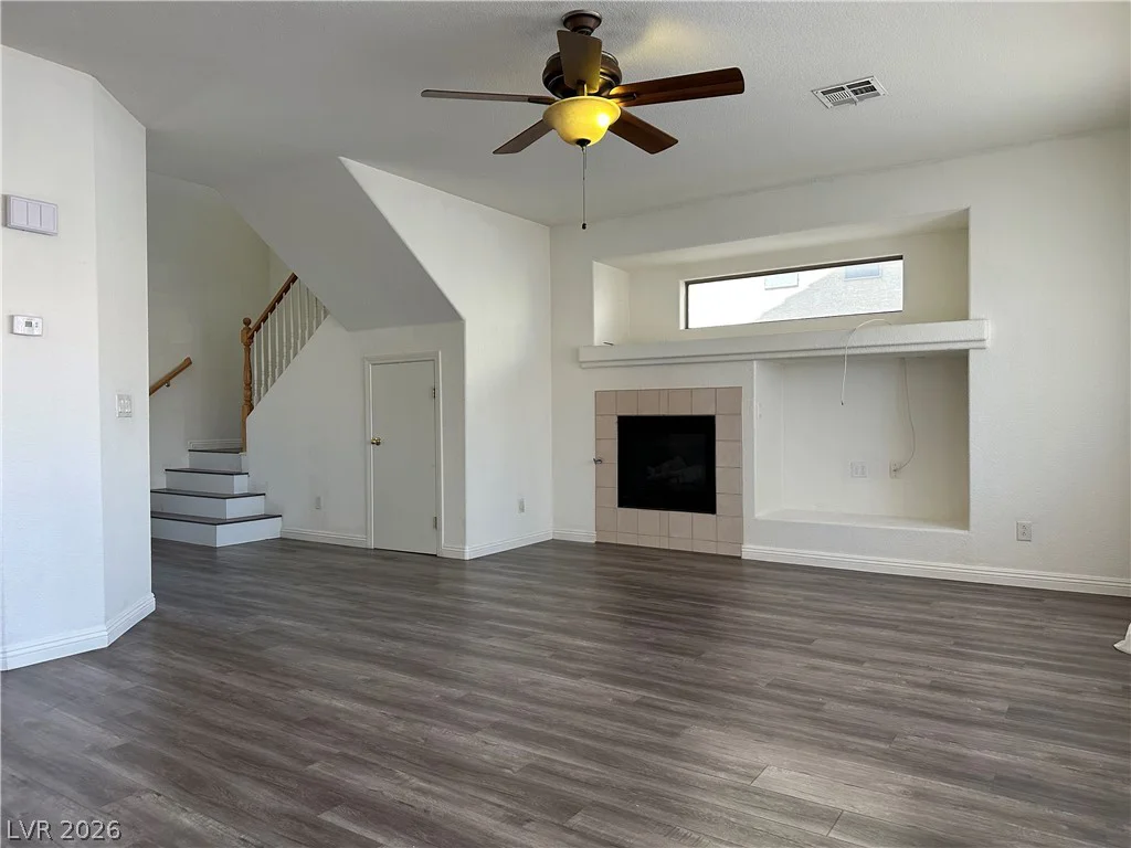 632 Claxton, North Las Vegas, NV 89084