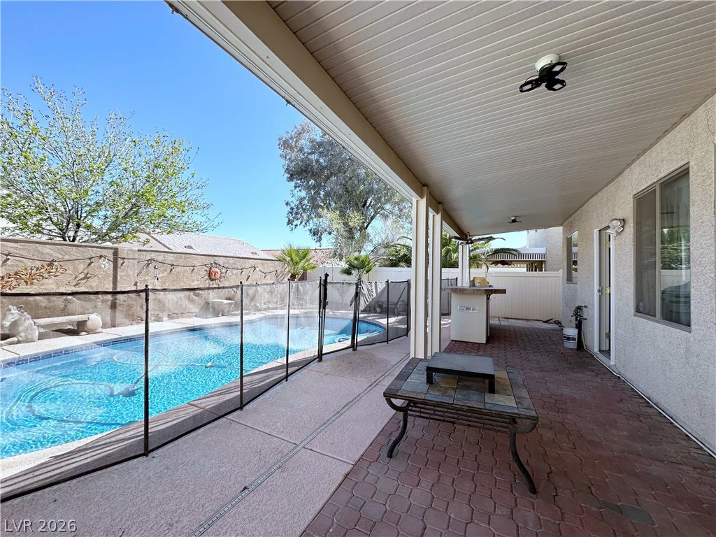632 Claxton, North Las Vegas, NV 89084