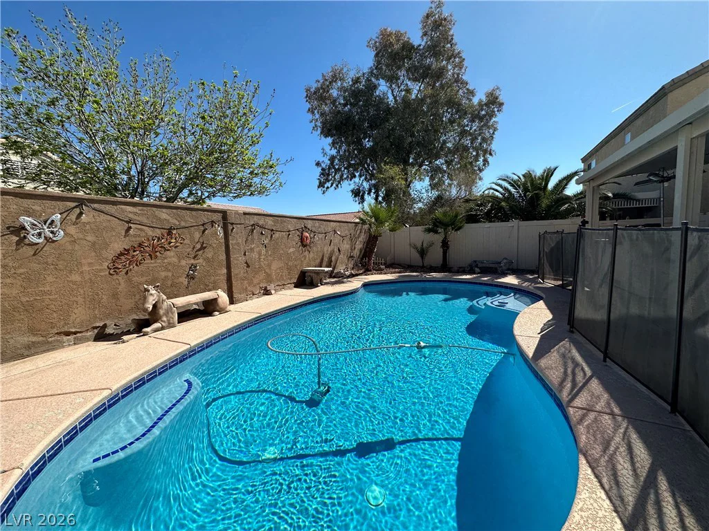 632 Claxton, North Las Vegas, NV 89084