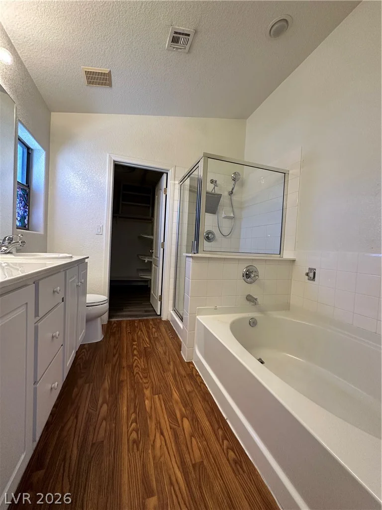 632 Claxton, North Las Vegas, NV 89084