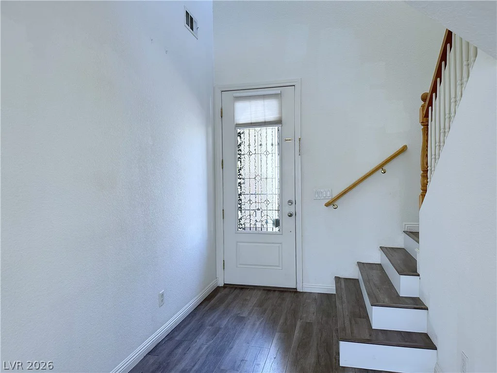 632 Claxton, North Las Vegas, NV 89084