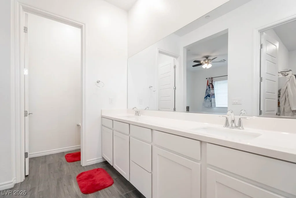 921 Mayfield Manor, Las Vegas, NV 89138