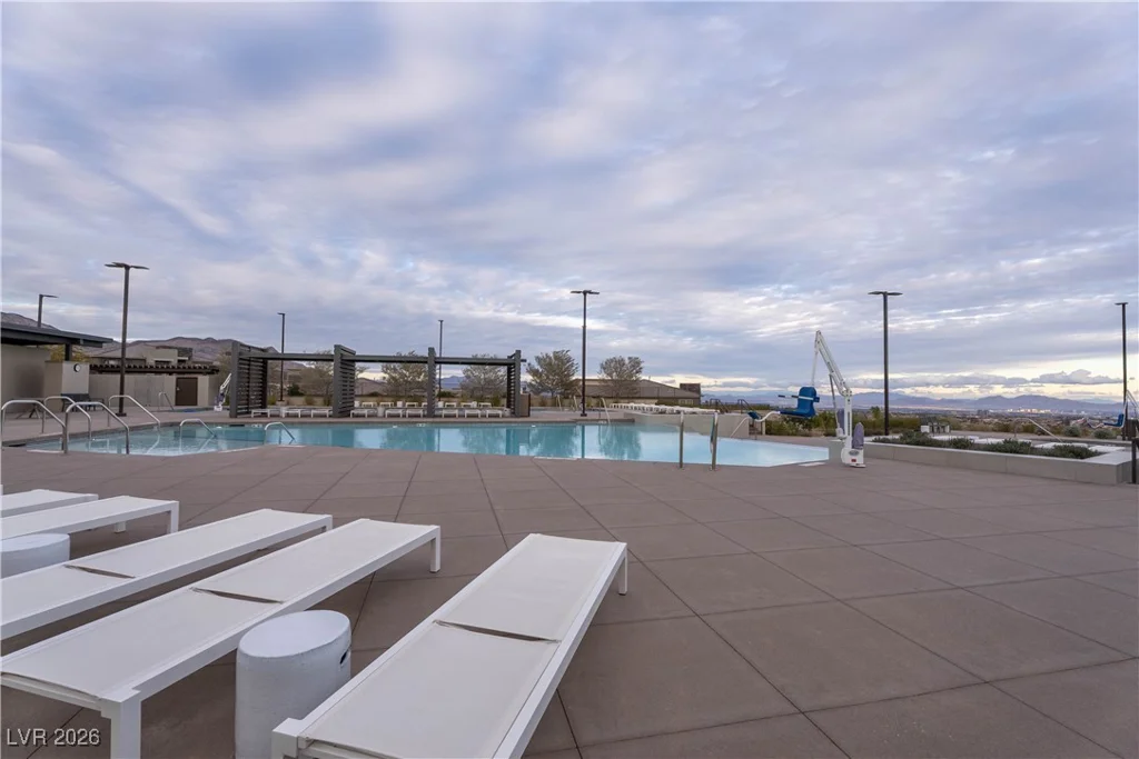 921 Mayfield Manor, Las Vegas, NV 89138