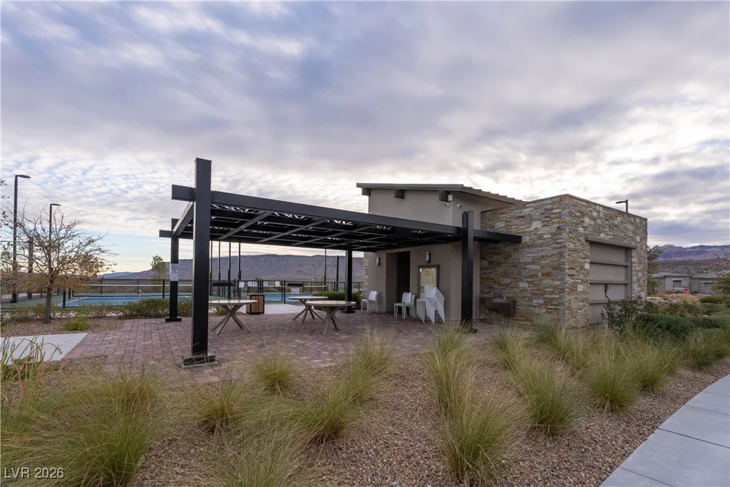 921 Mayfield Manor, Las Vegas, NV 89138