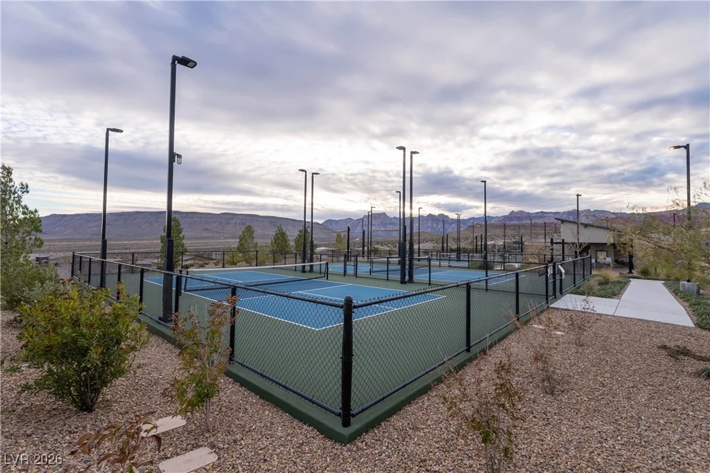 921 Mayfield Manor, Las Vegas, NV 89138
