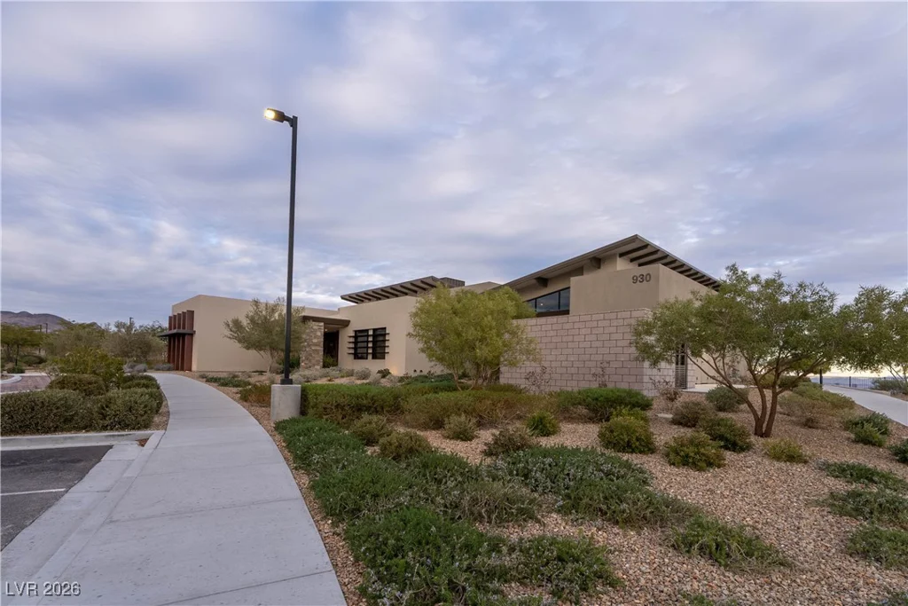 921 Mayfield Manor, Las Vegas, NV 89138