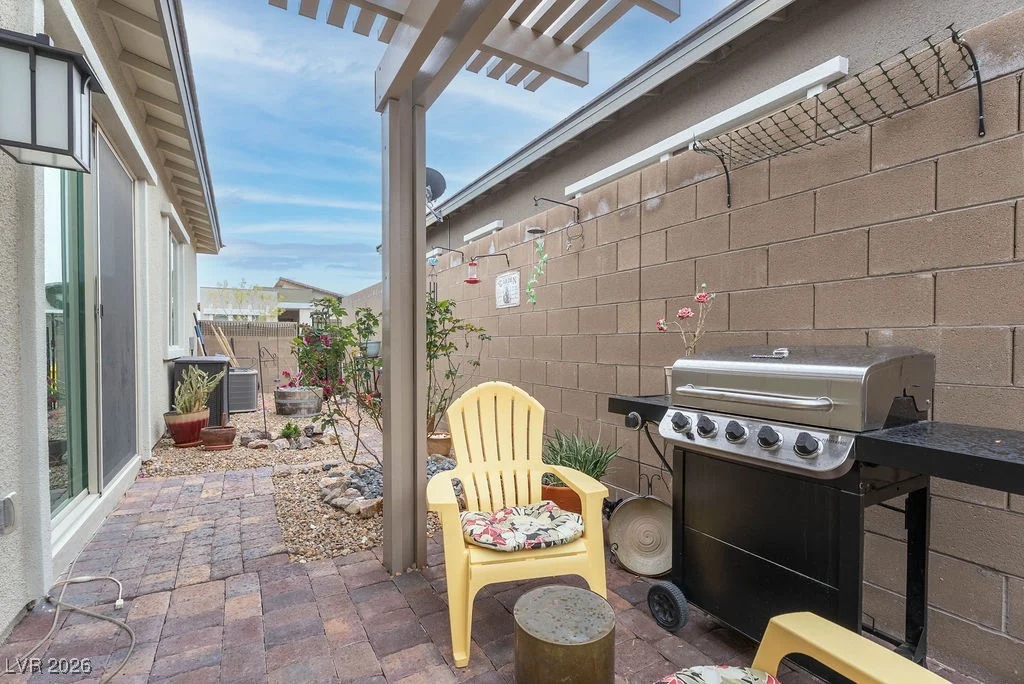 921 Mayfield Manor, Las Vegas, NV 89138