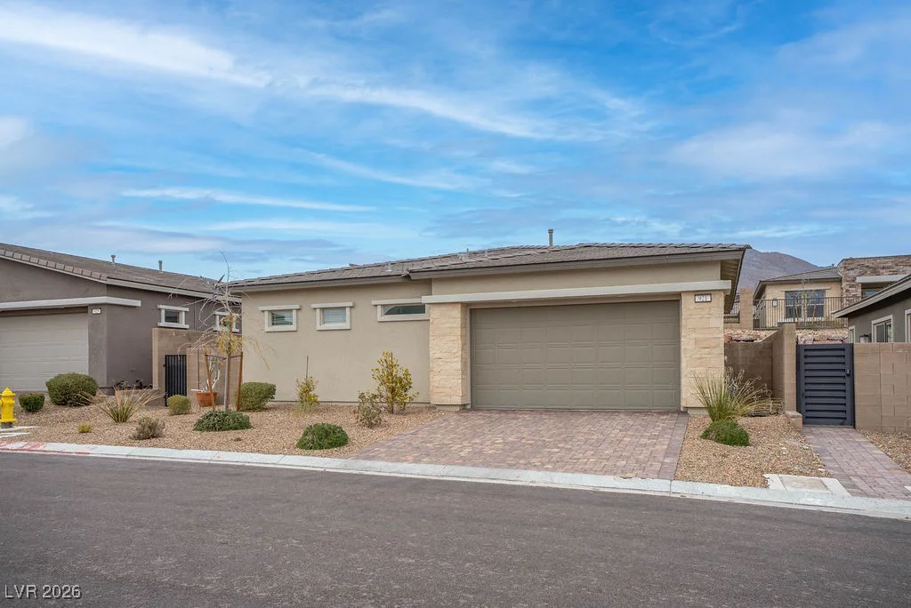 921 Mayfield Manor, Las Vegas, NV 89138