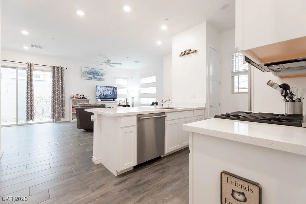 921 Mayfield Manor, Las Vegas, NV 89138