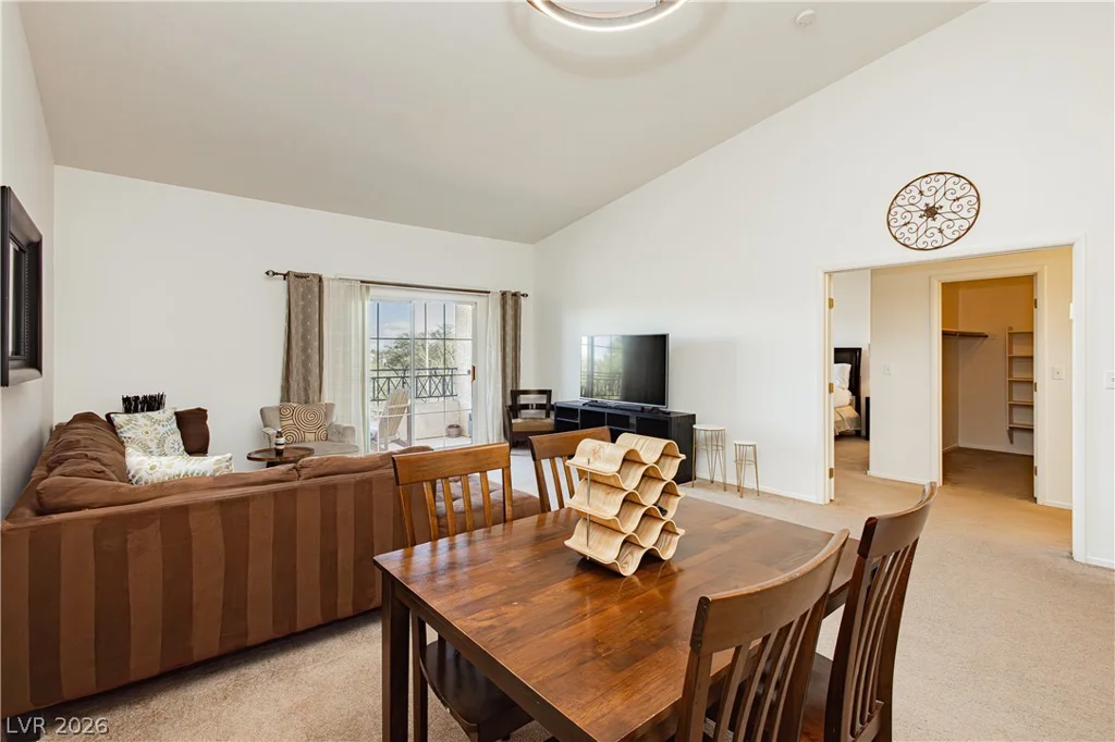 424 Pine Haven, Las Vegas, NV 89144