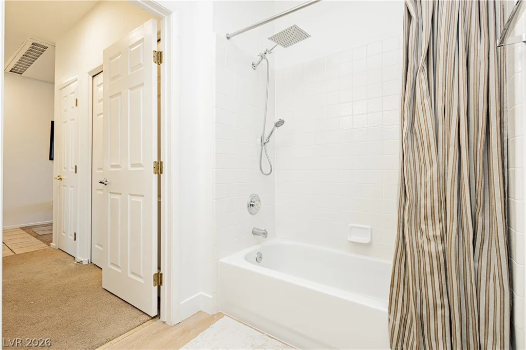 424 Pine Haven, Las Vegas, NV 89144