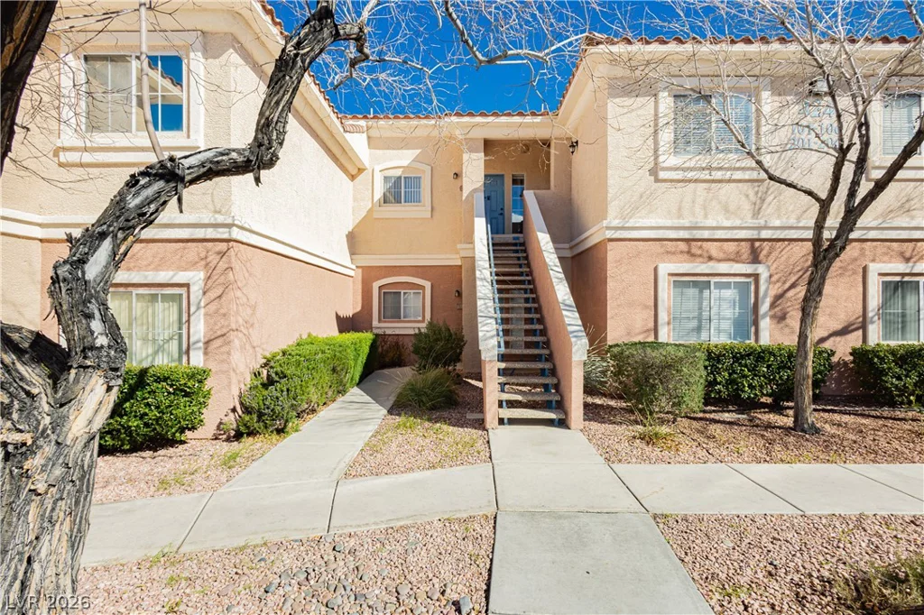 424 Pine Haven, Las Vegas, NV 89144