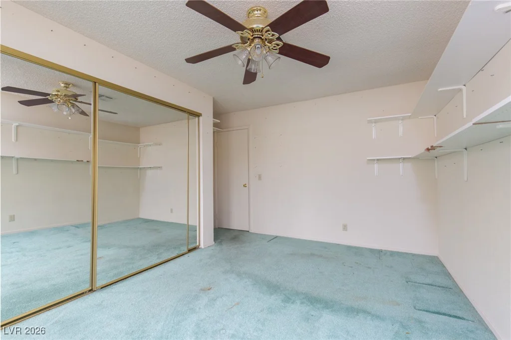 929 Sulphur Springs, Las Vegas, NV 89128