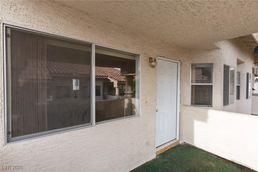 929 Sulphur Springs, Las Vegas, NV 89128