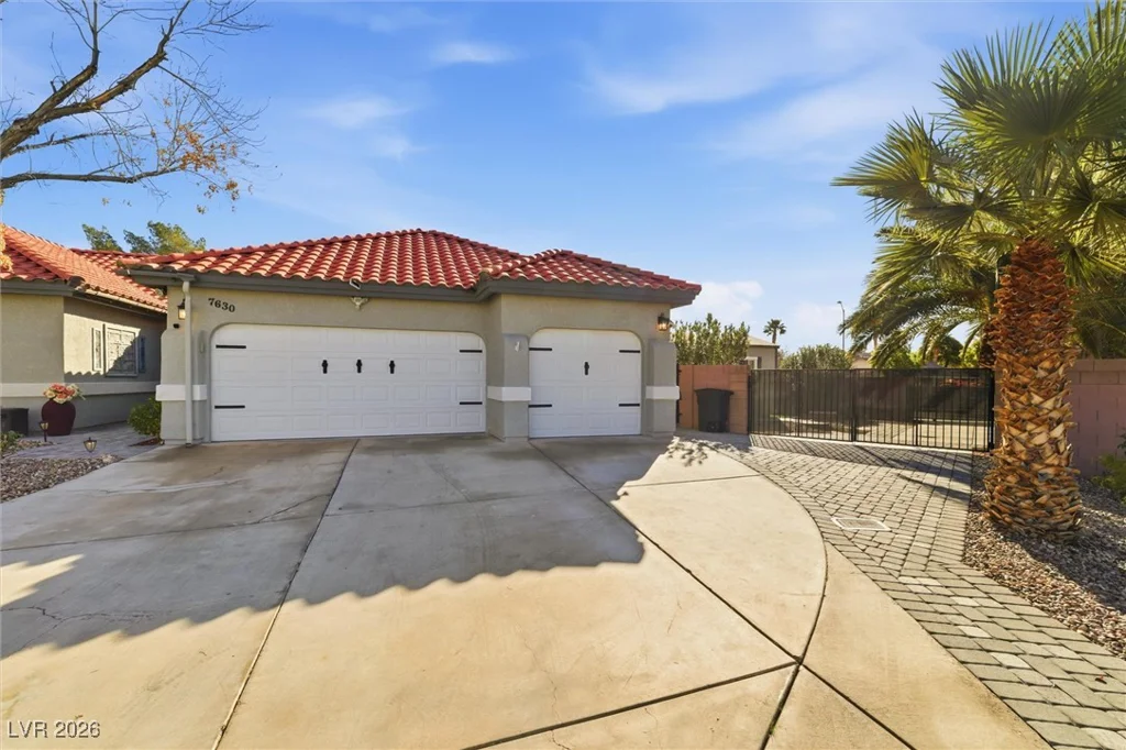 7630 Jones, Las Vegas, NV 89131
