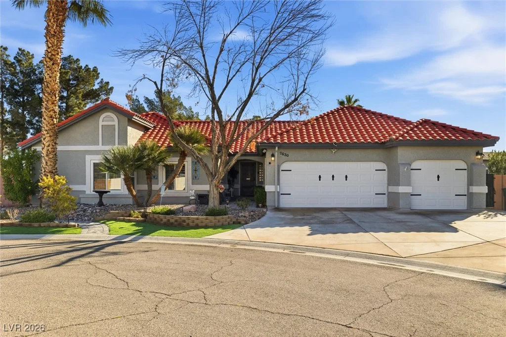 7630 Jones, Las Vegas, NV 89131