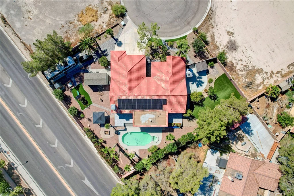 7630 Jones, Las Vegas, NV 89131