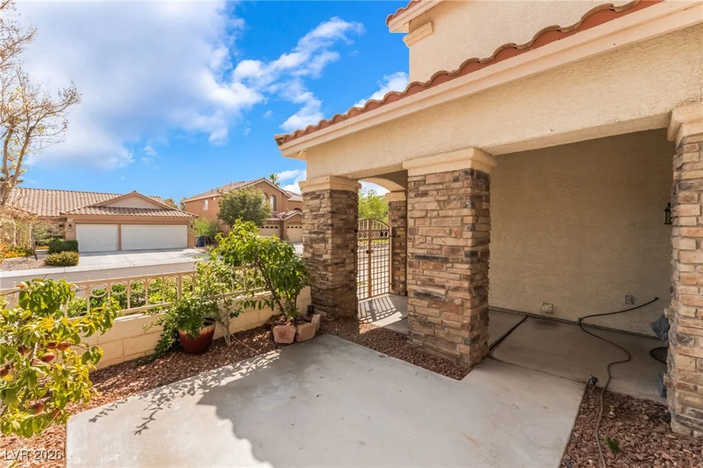 1717 Double Arrow, Las Vegas, NV 89128