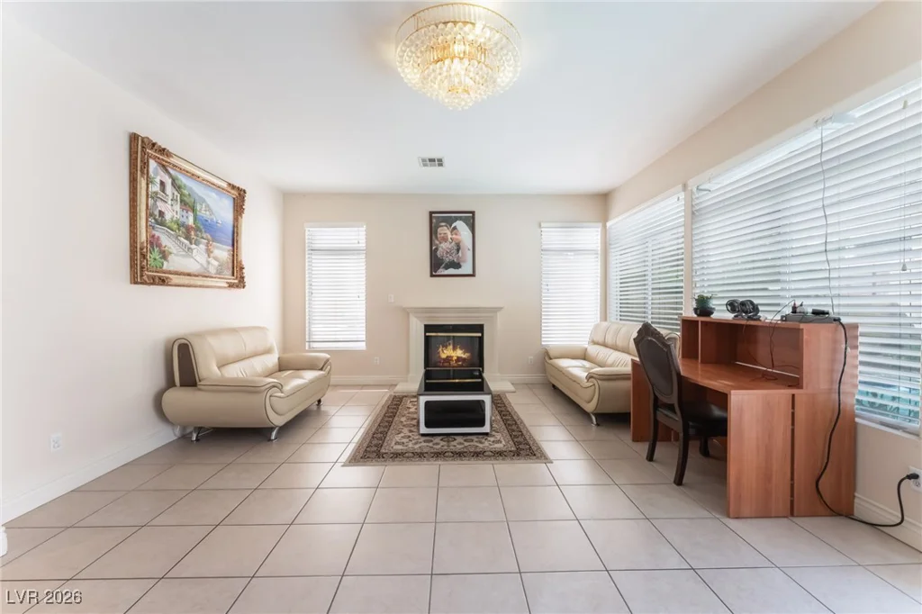 1717 Double Arrow, Las Vegas, NV 89128