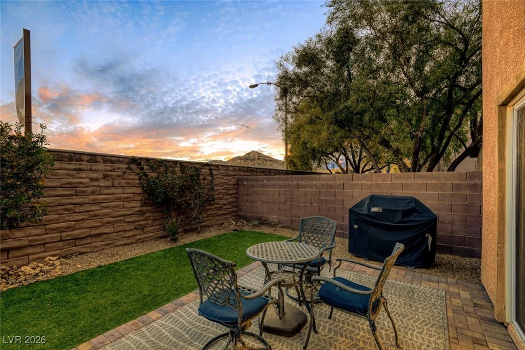 9213 Weeping Water, Las Vegas, NV 89178
