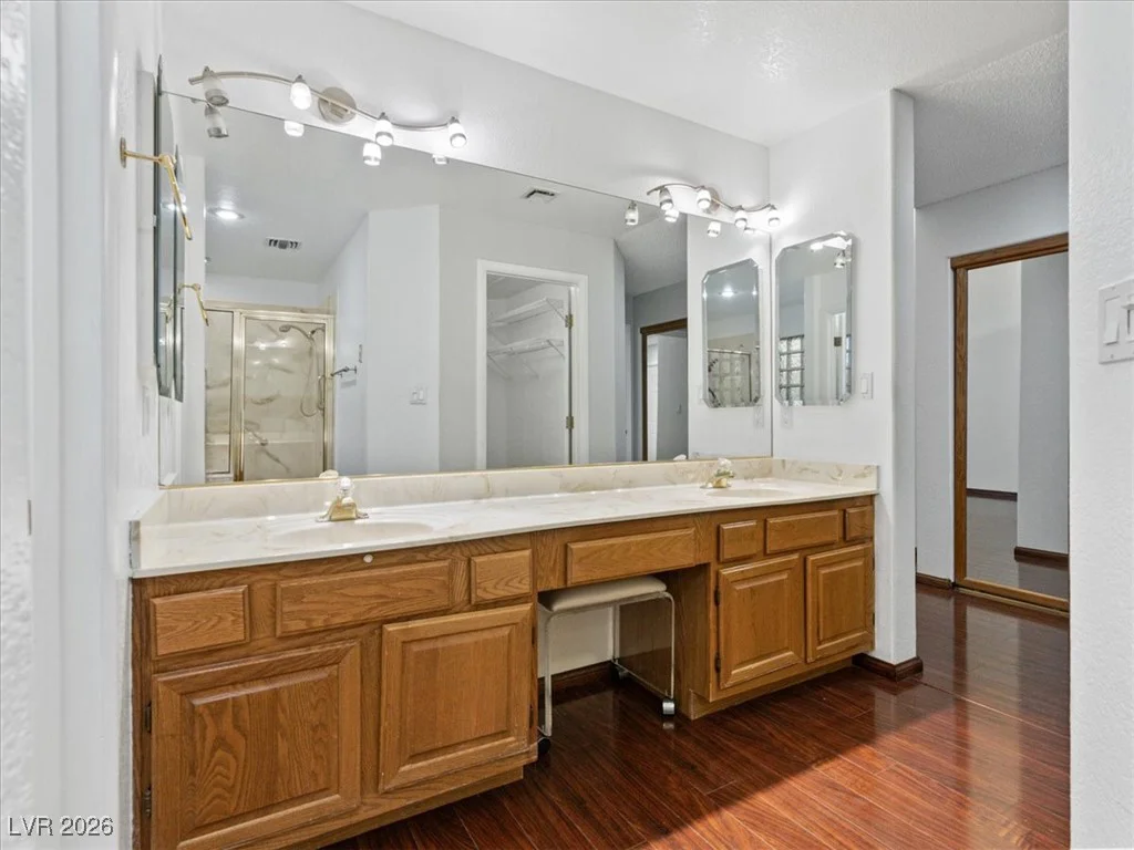 7908 Bridge Gate, Las Vegas, NV 89128