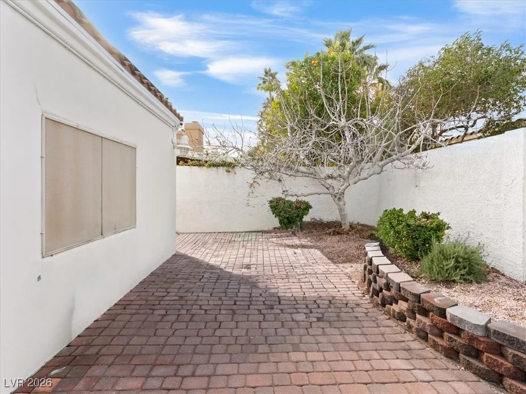 7908 Bridge Gate, Las Vegas, NV 89128