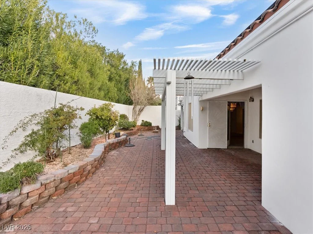 7908 Bridge Gate, Las Vegas, NV 89128