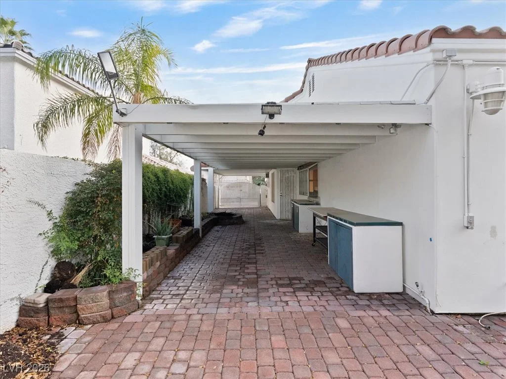 7908 Bridge Gate, Las Vegas, NV 89128