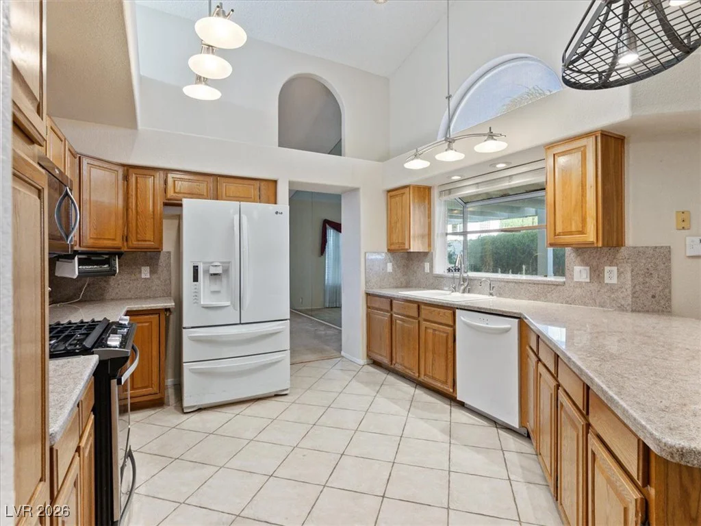 7908 Bridge Gate, Las Vegas, NV 89128