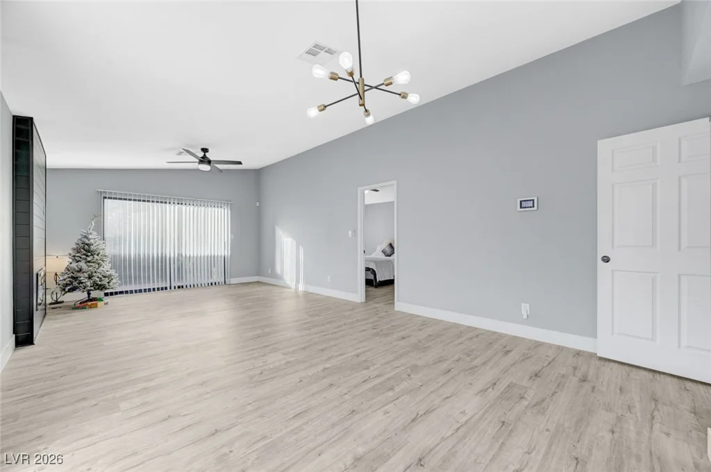 1040 Neil Armstrong, Las Vegas, NV 89145