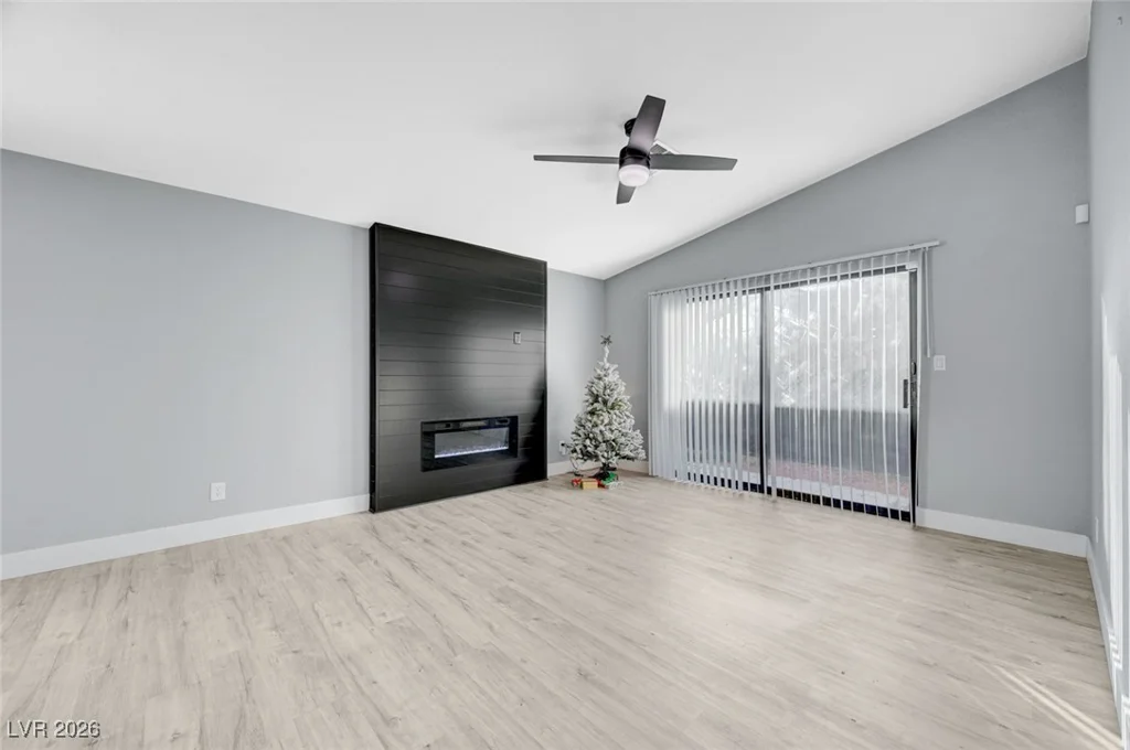 1040 Neil Armstrong, Las Vegas, NV 89145