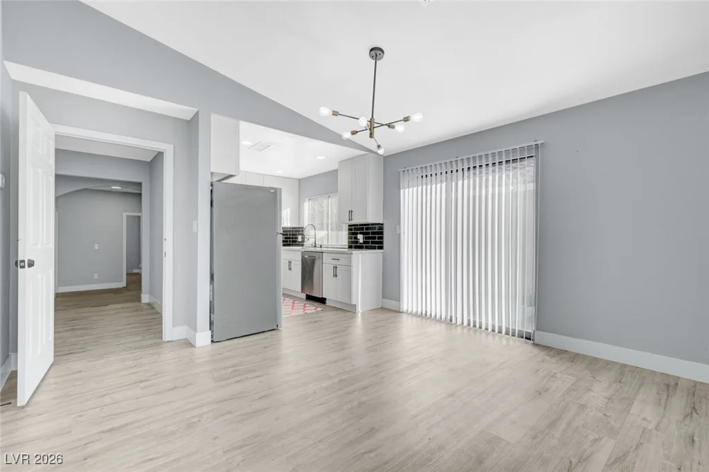 1040 Neil Armstrong, Las Vegas, NV 89145