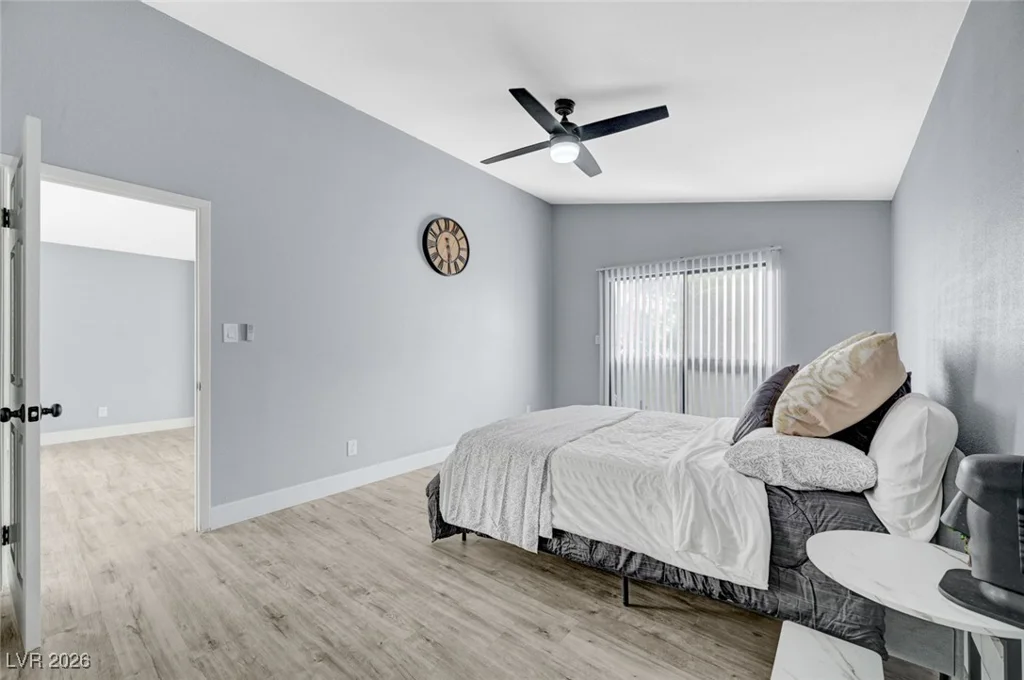 1040 Neil Armstrong, Las Vegas, NV 89145