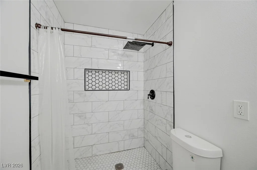 1040 Neil Armstrong, Las Vegas, NV 89145