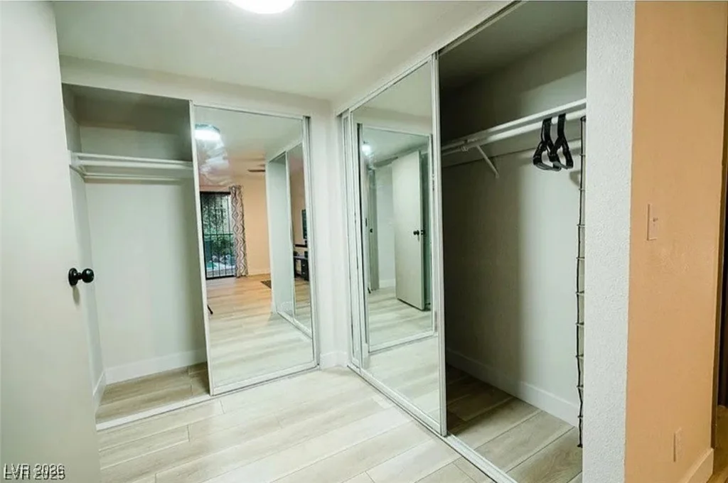 3789 Heritage, Las Vegas, NV 89121