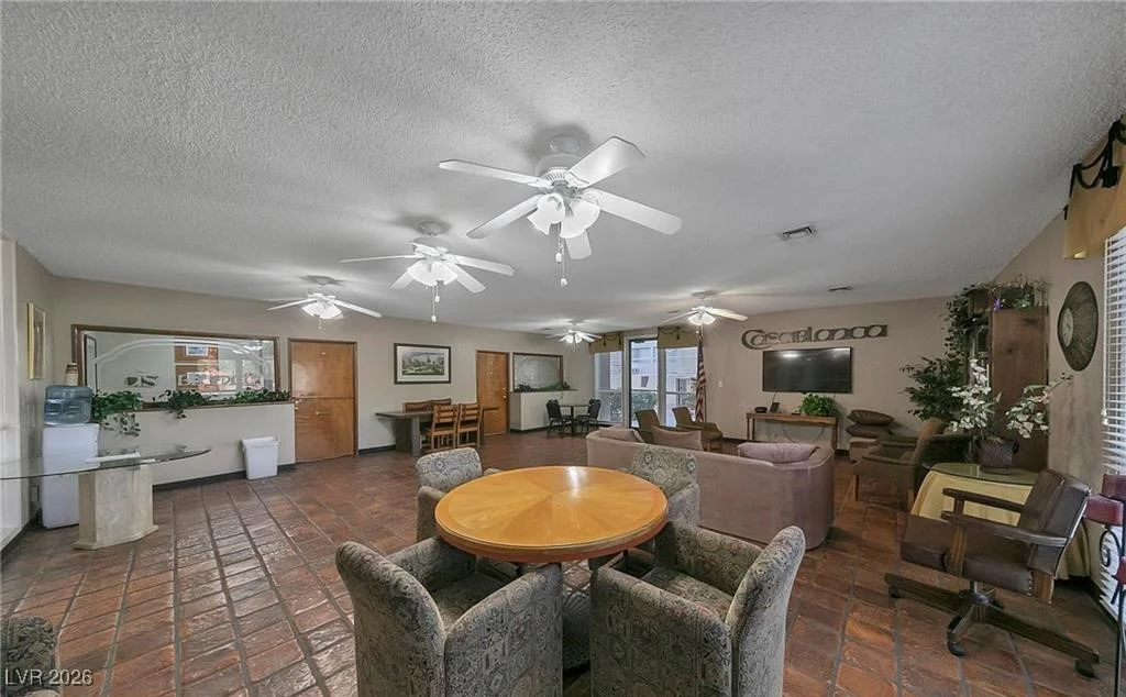 730 Royal Crest, Las Vegas, NV 89169