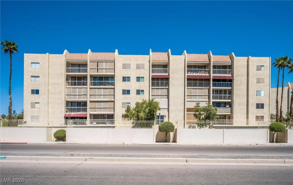 730 Royal Crest, Las Vegas, NV 89169