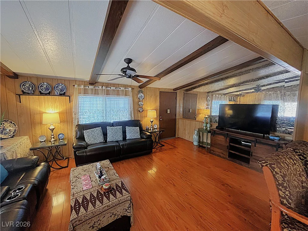 3102 Comitan, Las Vegas, NV 89122